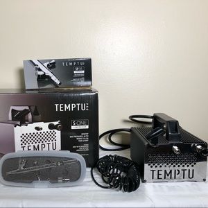 Temptu S-One Compressor w/ Sp-35 Airbrush Gun